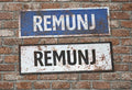 Vintage plaatsnaambord Remunj- 30cm - blauw/wit
